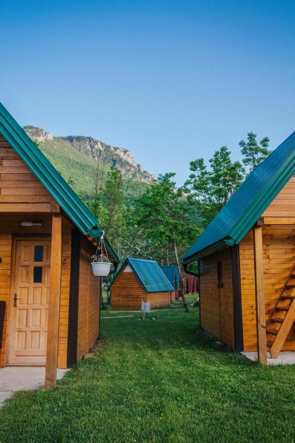 Hotel Camp Sutjeska Tjentiste Exterior foto