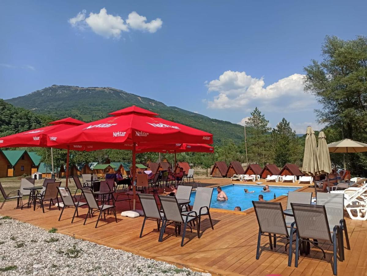 Hotel Camp Sutjeska Tjentiste Exterior foto