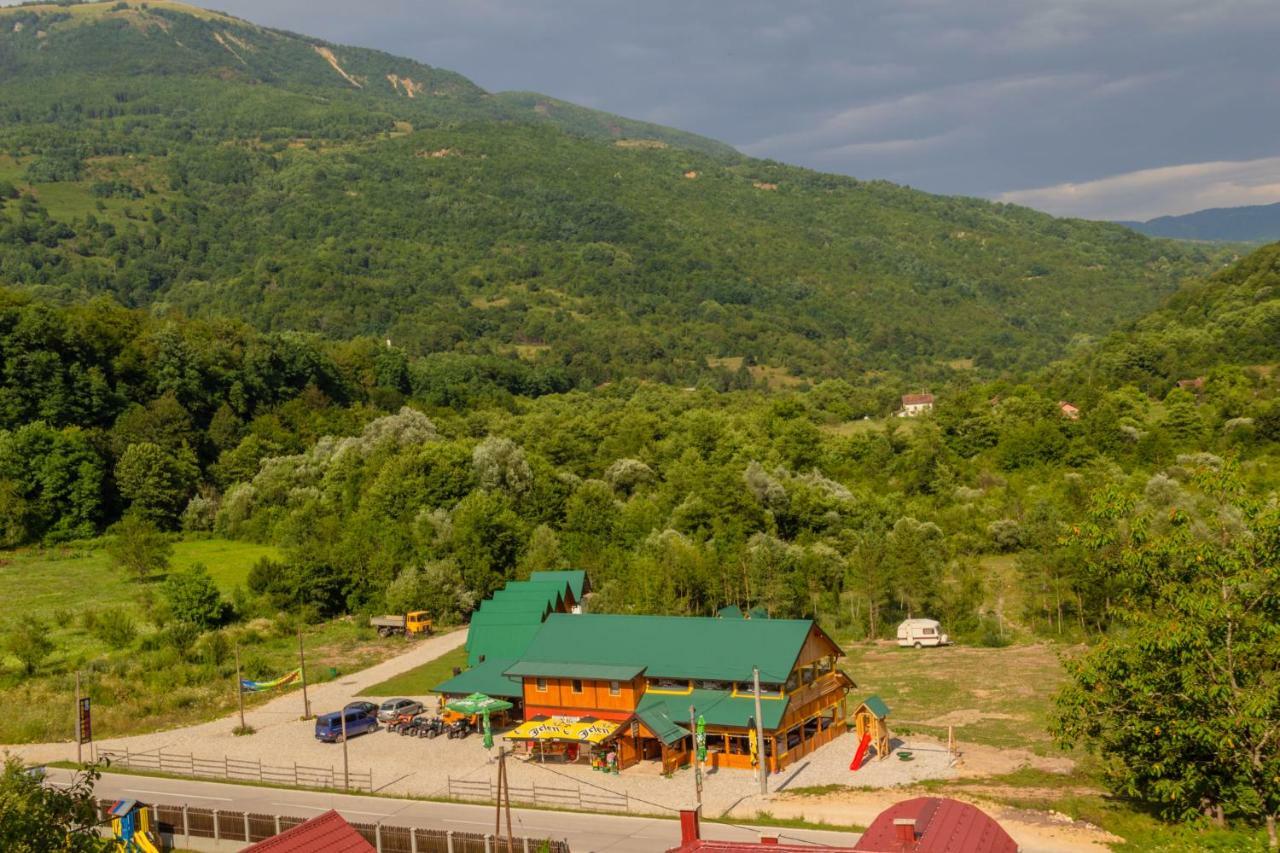 Hotel Camp Sutjeska Tjentiste Exterior foto